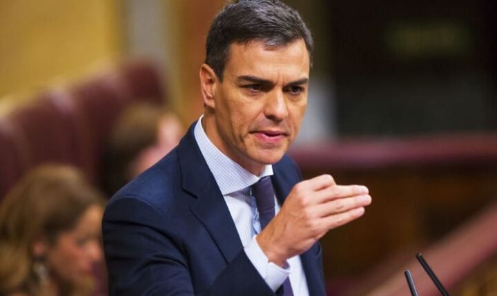 İspanya Başbakanı Sanchez, Kovid-19 ile mücadelede yeni süreçle ilgili uyardı: