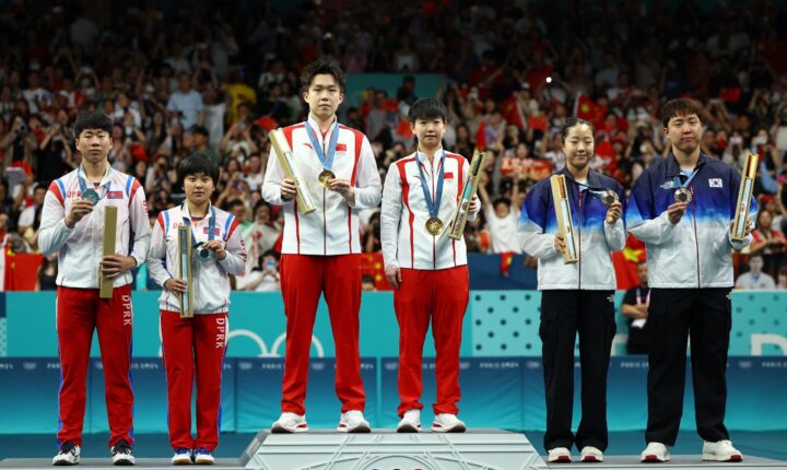 Paris 2024 Olimpiyat Oyunları’nda Çin, masa tenisi karışık çiftlerde altın madalyanın sahibi oldu.