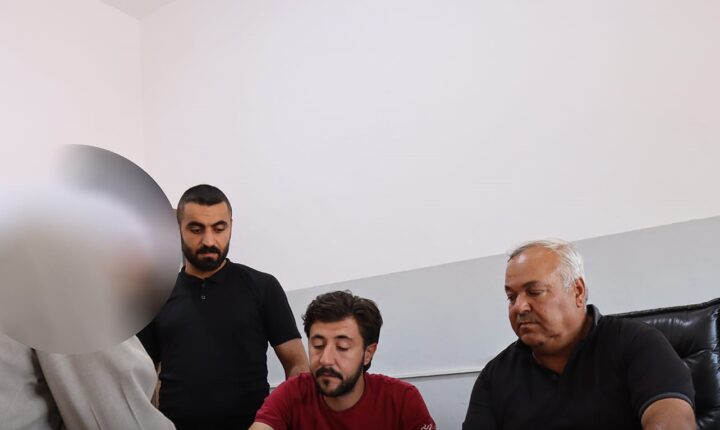 Uluslararası Sınır Tanımayan Merhamet Derneği,Suriye’nin kuzeyindeki Akterin Şehrinde nakdi yardımda bulundu.