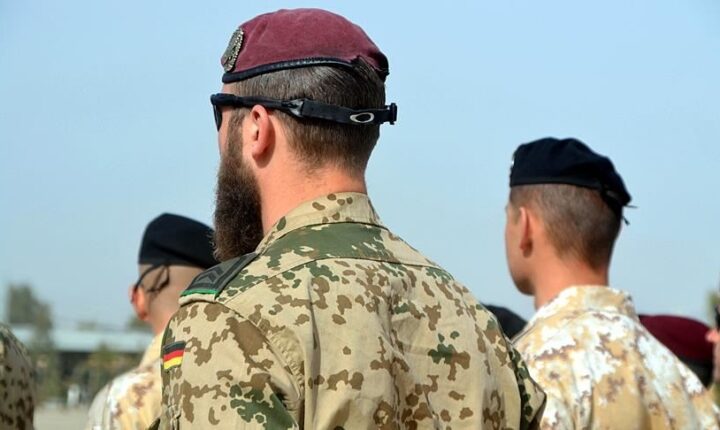 Almanya, Irak’taki askerlerinin görev süresini uzatma kararı aldı