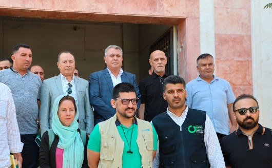 Suriye Geçici HükSuriye Geçici Hükümet’inin çabalarının devamı olarak Birleşmiş Milletler Çocuklara Yardım Fonu (UNICEF) heyeti El Bab kentindeki su şebekesini incelemek üzere bir ziyaret gerçekleştirdi.ümet’inin çabalarının devamı olarak Birleşmiş Milletler Çocuklara Yardım Fonu (UNICEF) heyeti El Bab kentindeki su şebekesini incelemek üzere bir ziyaret gerçekleştirdi.