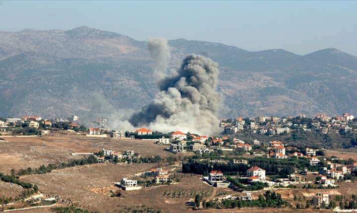 İsrail’in Lübnan’da düzenlediği hava saldırılarında Suriyeli 23 kişi öldü
