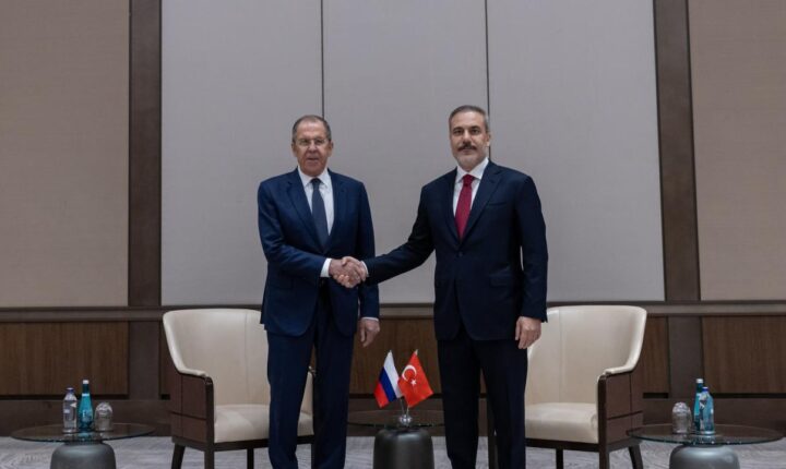 Türkiye Cumhuriyeti Dışişleri Bakanı Hakan Fidan Rus mevkidaşı Lavrov ile görüştü