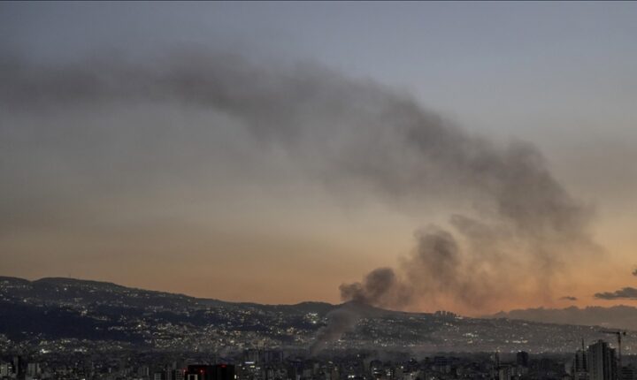 İsrail ordusu, son 24 saatte Gazze, Suriye ve Lübnan’da yaklaşık 40 hava saldırısı düzenledi