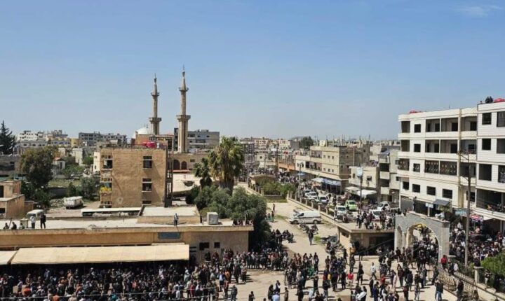 Suriye’nin doğusundaki Deyrizor ilinde mayın patlaması sonucu  kişi hayatını kaybetti