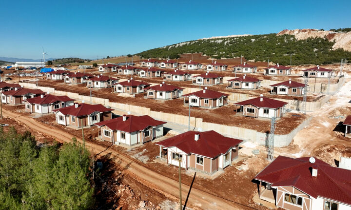 Türkmendağı’na TOKİ konutları! Ata yadigârı topraklar Türk müteahhitlerle hayata dönecek