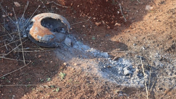 Deyrizor’un doğusunda meydana gelen mayın patlamasında 1 kişi öldü, 1 kişi yaralandı.