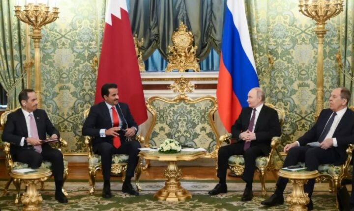 Putin ve Katar emiri, Moskova’da Suriye ve Gazze hakkında görüştü
