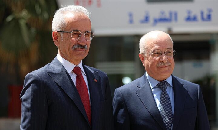 Bakan Uraloğlu, Şam’da resmi temaslarda bulunuyor