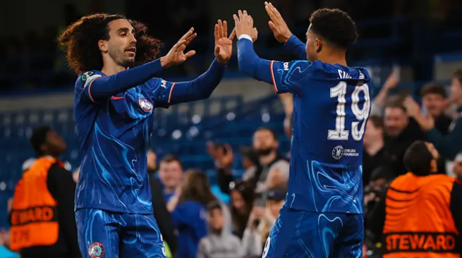 Chelsea ve Djurgarden turladı