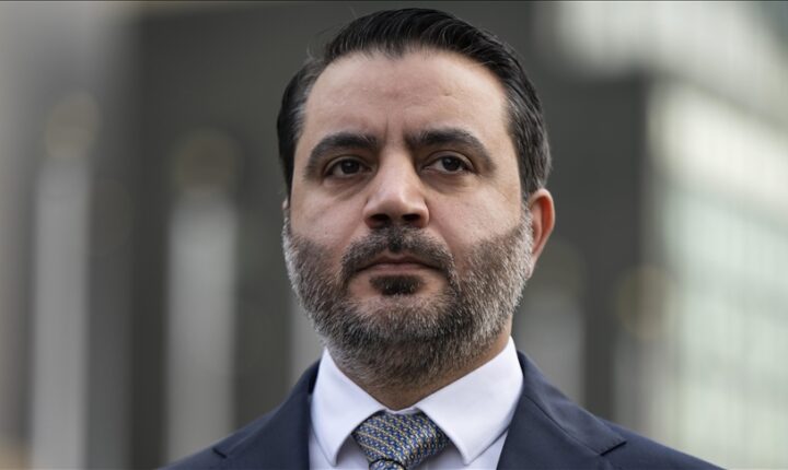 Suriye Dışişleri Bakanı, İsrail’in hava saldırılarının ülkesinin egemenliğini ihlal ettiğini belirtti