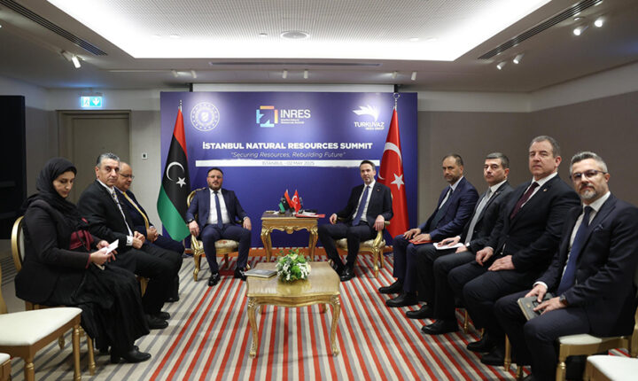 Enerji Bakanı Bayraktar, Irak, Moldova, Nijer, Suriye ve Libya enerji bakanlarıyla görüştü