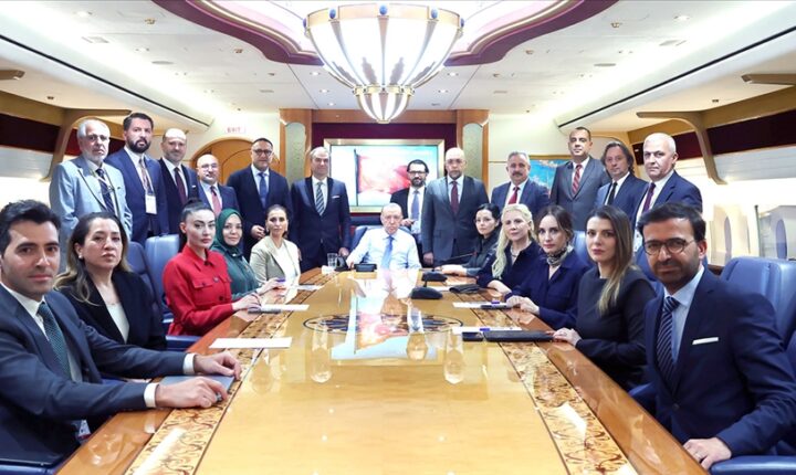 Türkiye Cumhuriyeti Cumhurbaşkanı Erdoğan: Kıbrıs Türk halkı, eşit uluslararası statüsünün tescilini er ya da geç temin edecektir