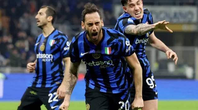 Hakan Çalhanoğlu ilk peşinde