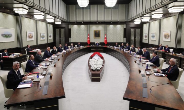 Kabine bugün toplanacak