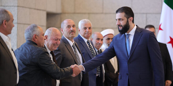 Suriye Cumhurbaşkanı Şara, Süveyda Valiliği’nin İleri Gelenlerden Oluşan Bir Heyeti Kabul Etti