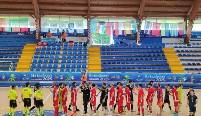 Ay-yıldızlılardan tarihi galibiyet