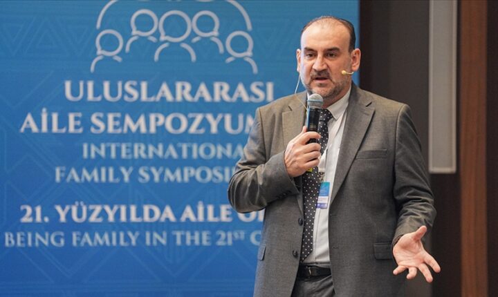 Uluslararası Aile Sempozyumu’nda Suriyeli ailelerin psikolojik durumu ele alındı