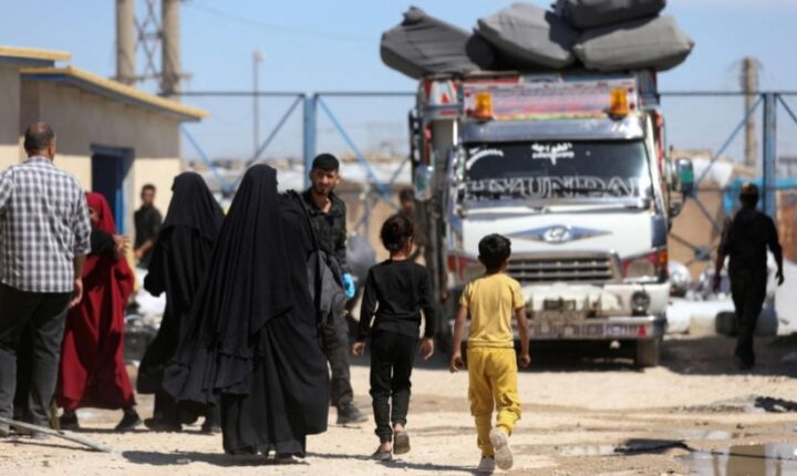 Bölgesel gerilim nedeniyle. Irak, Suriye’nin doğusundaki El Hol kampından vatandaşlarının sınır dışı edilmesini dondurdu