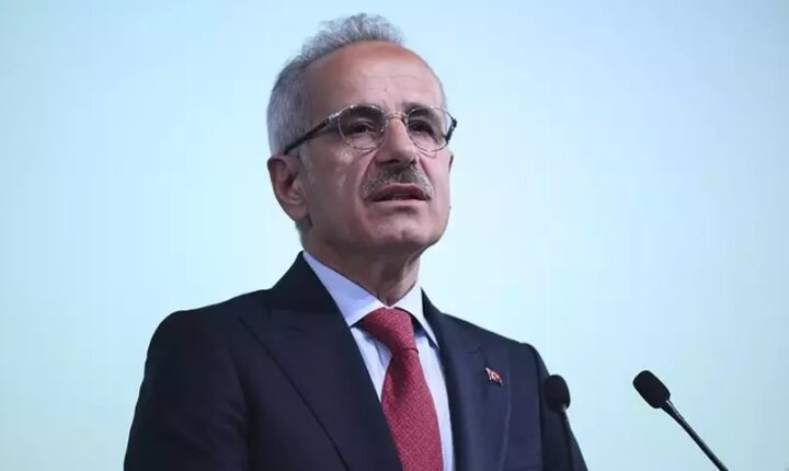 Bakan Uraloğlu’ndan hava sahası kısıtlamalarına ilişkin açıklama.