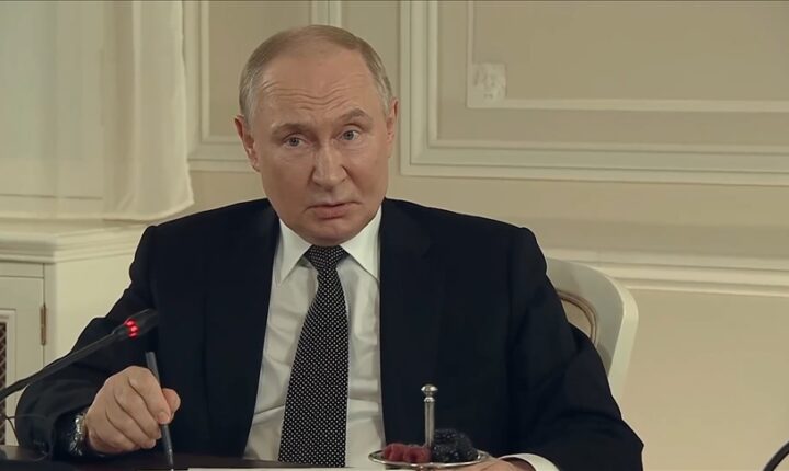 Rusya Devlet Başkanı Putin: İran’ın barışçıl nükleer enerji alanındaki çıkarları sağlanabilir