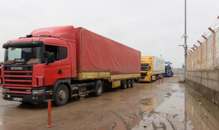 Türkiye ile Suriye arasında aktarmasız nakliye başlıyor