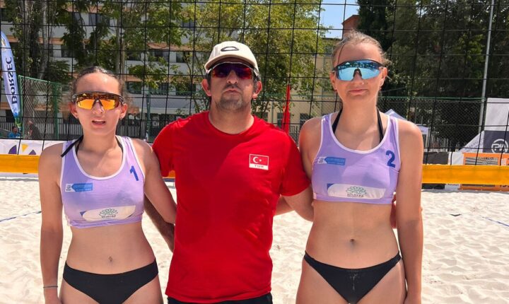 Temsilcilerimiz U18 Plaj Voleybolu Balkan Şampiyonasına Galibiyetle Başladı