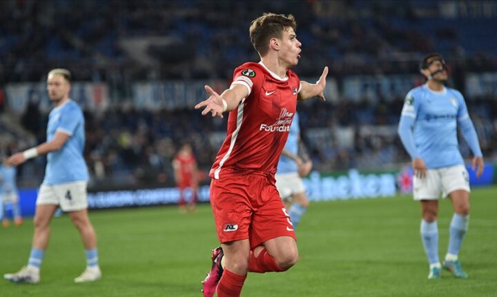 Liverpool, 21 yaşındaki Macar futbolcu Milos Kerkez’i transfer etti