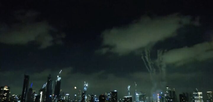 İran, İsrail’e füze saldırısı düzenledi