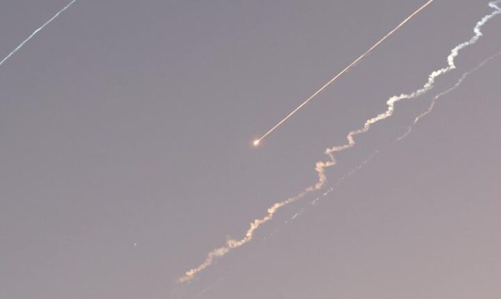 İsrail ve İran karşılıklı saldırılara devam ediyor