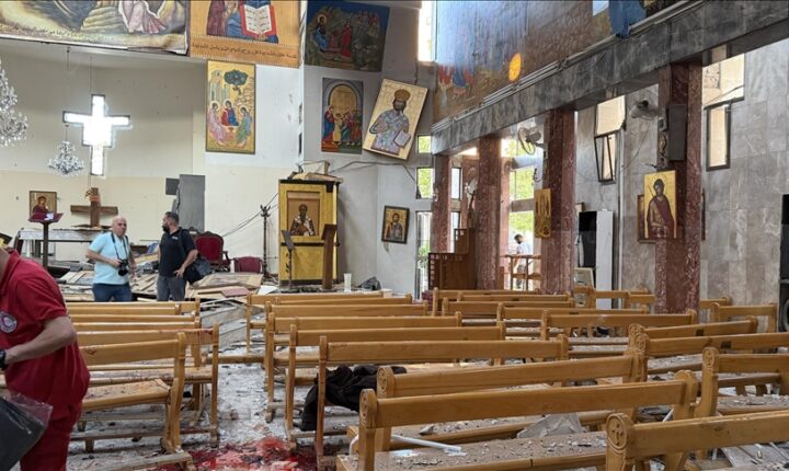 Şam’da kilisede meydana gelen patlamada 20 kişi hayatını kaybetti