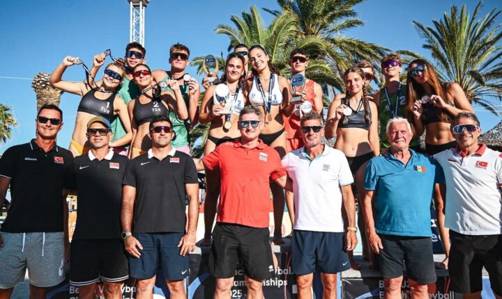 Plaj Voleybolu Milli Takımlarımızdan U20 Balkan Şampiyonasında 2 Gümüş Madalya !