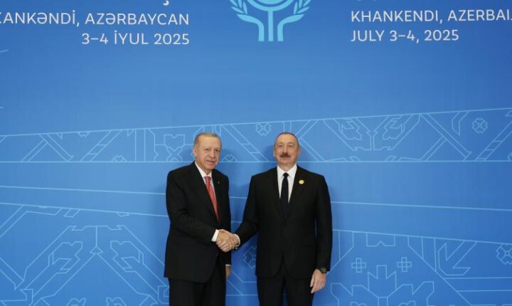 Ekonomik İşbirliği Teşkilatı 17. Zirvesi Azerbaycan’da başladı