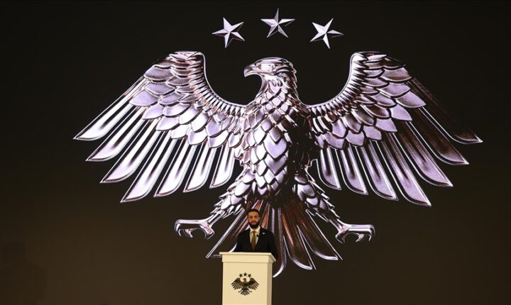 Suriye’nin ulusal logosu yenilendi