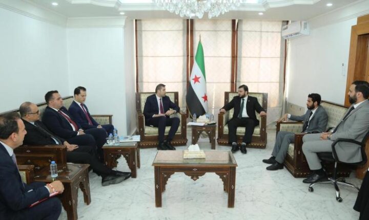 Türkiye Cumhuriyeti İletişim Başkanlığı heyeti, Suriye Enformasyon Bakanlığını ziyaret etti