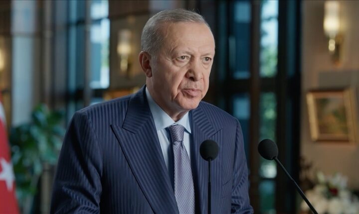 Türkiye Cumhuriyeti Cumhurbaşkanı Erdoğan: Srebrenitsa’da sessiz kalan uluslararası toplum, Filistin’deki zulümleri de sadece seyrediyor