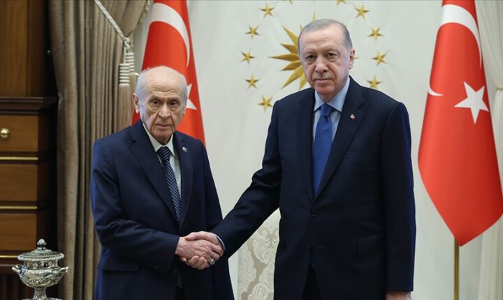 MHP Genel Başkanı Bahçeli’den “Terörsüz Türkiye Cumhuriyeti” sürecine ilişkin Cumhurbaşkanı Erdoğan’a telefon