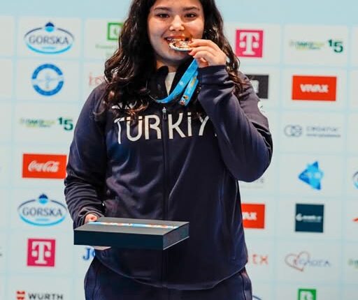 Milli atıcımız Ezginur’dan altın madalya!