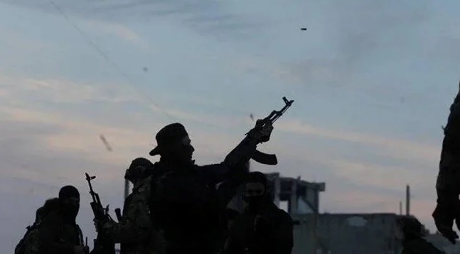 Terör örgütü PKK/YPG, 11 Suriye askerini alıkoydu