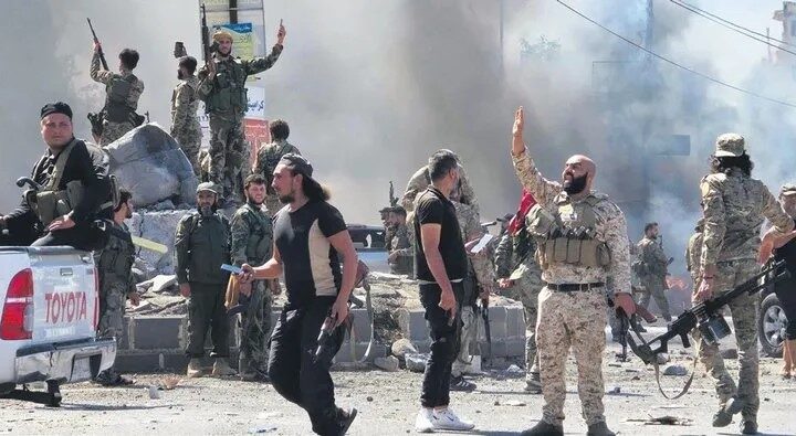 İsrail’in kaos planı önlendi Dürzileri kullanarak Suriye’de kaos çıkarmaya çalışan İsrail’in planı işe yaramadı.