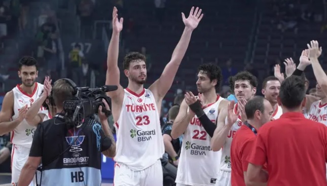 İspanyol basınından “12 Dev Adam” ve Alperen Şengün’e övgüler