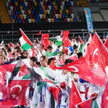 Karateciler Gazze için tatamiye çıktı