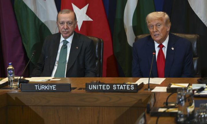 Türkiye Cumhuriyeti Cumhurbaşkanı Erdoğan bugün Beyaz Saray’da Trump ile görüşecek