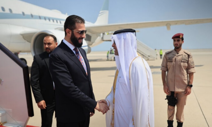 Suriye Cumhurbaşkanı Ahmed Şara, İslam İşbirliği Teşkilatı (İİT) Arap Birliği Olağanüstü Ortak Zirvesine katılmak üzere Doha’ya gitti