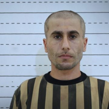 Lazkiye’de İç Güvenlik, Savaş Suçlarına Karışan Devrik Rejim Unsurunu Yakaladı