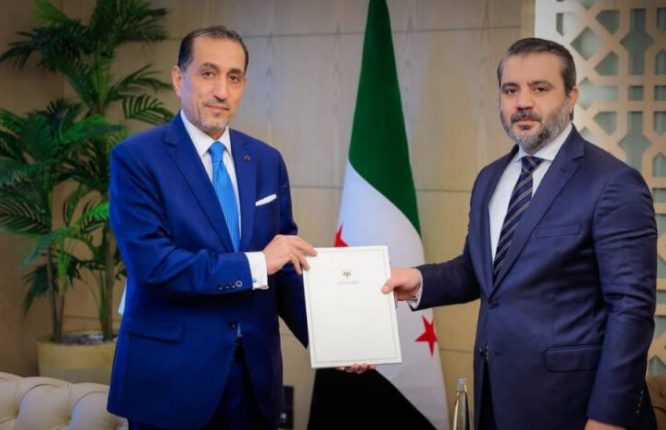 Suriye Dışişleri Bakanı, Suriye’deki Yeni Ürdün Büyükelçisini Kabul Etti