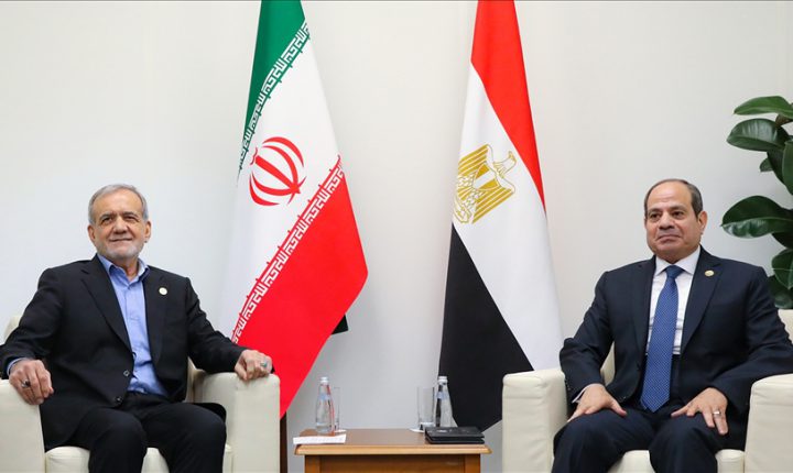 Sisi ile Pezeşkiyan İran’ın nükleer enerji meselesini görüştü