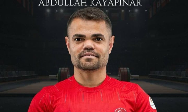 🇹🇷🏋️ Abdullah Kayapınar’dan tarihi başarı!