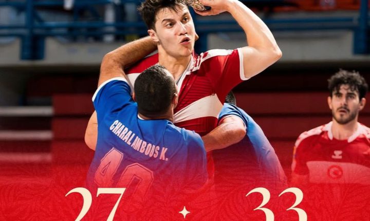 Erkek A Milli Hentbol Takımımız, IHF 2027 Dünya Şampiyonası Elemeleri ilk maçında Deplasmanda GKRY karşısında çıkan Millilerimiz, ilk yarısını 14-16 önde kapattığı karşılaşmadan 27-33’lük galibiyetle ayrıldı.