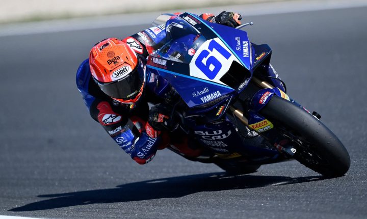 Milli motosikletçimiz Can Öncü, Dünya Supersport Şampiyonası’nda sezonun son yarışını 4. Sezonu ise 2. sırada bitirdi.